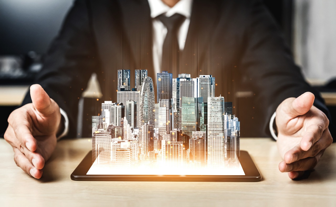 Luxury Real Estate Investment in 2025